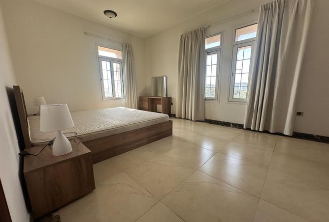 1011798 - Property Image 2