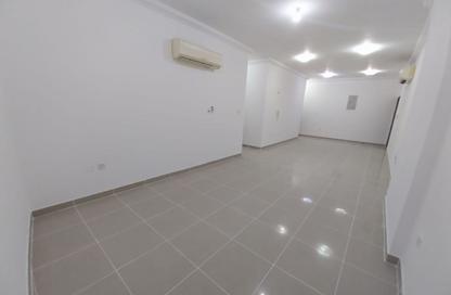 Apartment - 3 Bedrooms - 3 Bathrooms for rent in Al Jazeera Street - Fereej Bin Mahmoud North - Fereej Bin Mahmoud - Doha Apartment - 3 Bedrooms - 3 Bathrooms for rent in Al Jazeera Street - Fereej Bin Mahmoud North - Fereej Bin Mahmoud - Doha