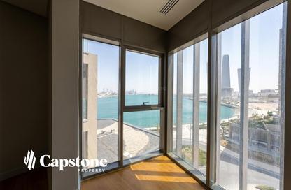 Apartment - 1 Bedroom - 2 Bathrooms for sale in Seef Lusail Tower 1 - Seef Lusail - Lusail City - Lusail