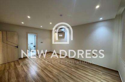 Apartment - 2 Bedrooms - 2 Bathrooms for rent in Madinat Khalifa - Doha Apartment - 2 Bedrooms - 2 Bathrooms for rent in Madinat Khalifa - Doha