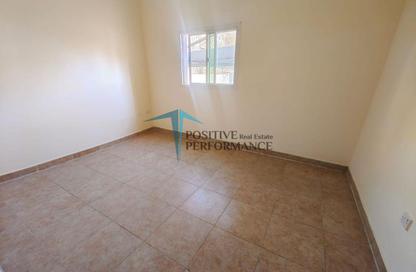 Apartment - 2 Bedrooms - 1 Bathroom for rent in Madinat Khalifa Building 58 - Madinat Khalifa South - Madinat Khalifa - Doha