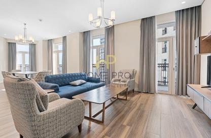 Apartment - 1 Bedroom - 2 Bathrooms for sale in The Garden - Floresta Gardens - The Pearl Island - Doha Apartment - 1 Bedroom - 2 Bathrooms for sale in The Garden - Floresta Gardens - The Pearl Island - Doha
