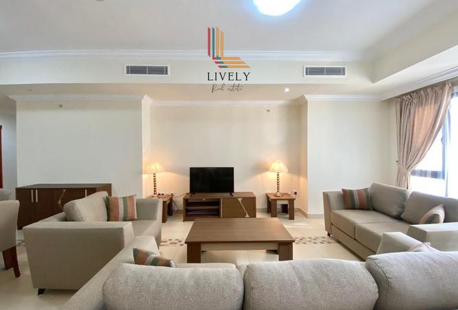 1032335 - Property Image 2