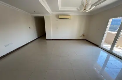 Apartment - 2 Bedrooms - 2 Bathrooms for rent in Al Sadd Road - Al Sadd - Doha Apartment - 2 Bedrooms - 2 Bathrooms for rent in Al Sadd Road - Al Sadd - Doha
