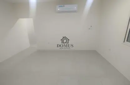 Apartment - 3 Bedrooms - 3 Bathrooms for rent in Hiteen Street - Al Muntazah - Doha