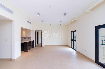 Apartment - 3 - 4 for rent in Carnaval - Qanat Quartier - The Pearl Island - Doha