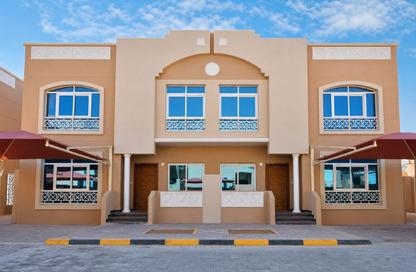 Villa - 4 - 4 for rent in Wadi Al Markh - Muraikh - AlMuraikh - Doha