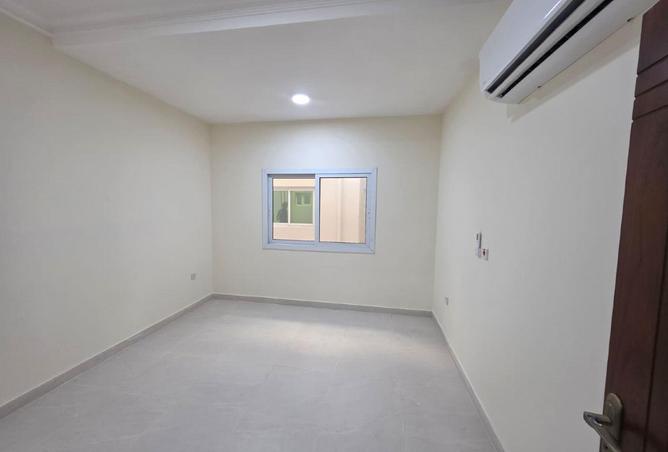 57302337 - Property Image 2