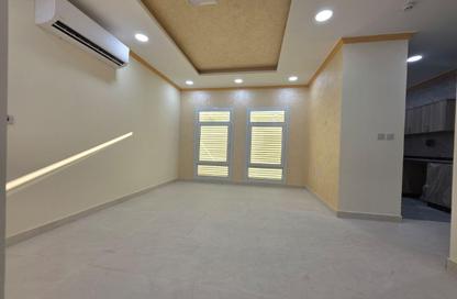 Apartment - 2 Bedrooms - 2 Bathrooms for rent in Al Nuaija Street - Al Nuaija - Doha