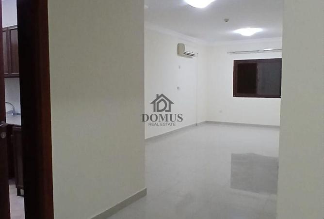 1020792 - Property Image 2