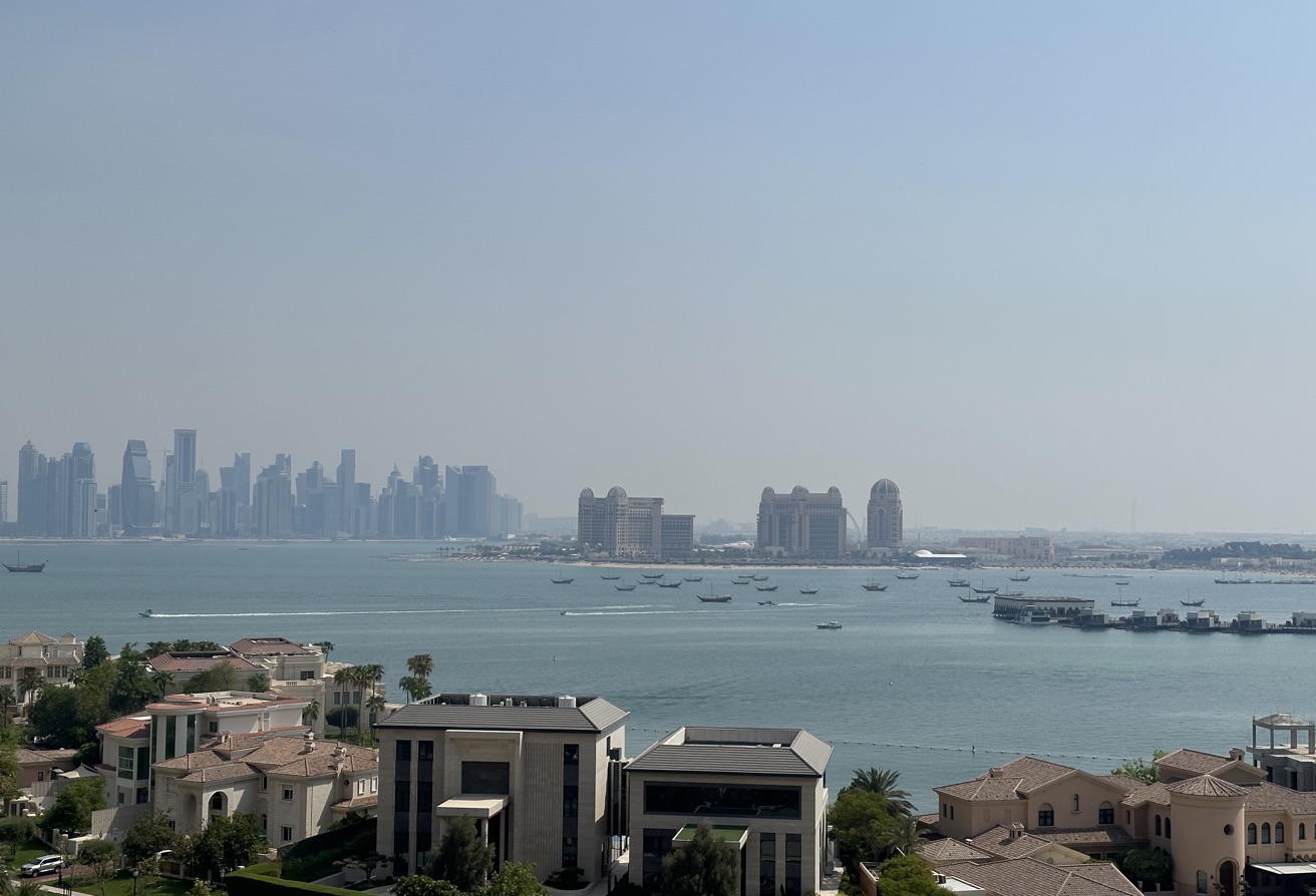 1 Bedroom Furnished Panoramic Sea View. thumbnail 10