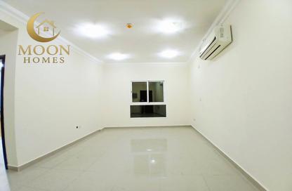 Apartment - 2 Bedrooms - 2 Bathrooms for rent in Al Mansoura - Al Mansoura - Doha