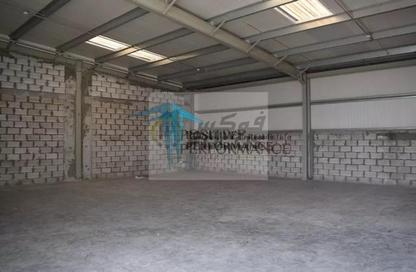 Warehouse - Studio - 1 Bathroom for rent in Industrial Area 3 - Industrial Area - Industrial Area - Doha