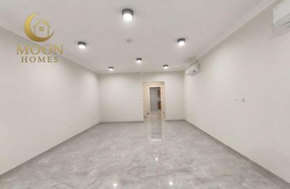 Apartment - 2 Bedrooms - 3 Bathrooms for rent in Musheireb - Doha Apartment - 2 Bedrooms - 3 Bathrooms for rent in Musheireb - Doha