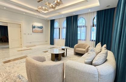 Villa - 5 Bedrooms - 7 Bathrooms for rent in La Plage Centrale - La Plage - The Pearl Island - Doha