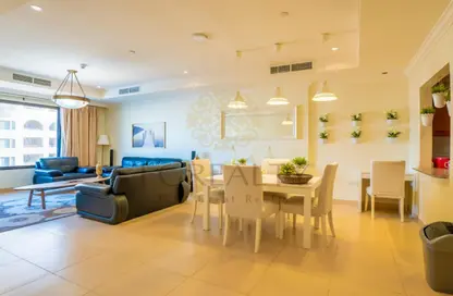 شقة - 2 غرف نوم - 2 حمامات للبيع في طريق بورتو الغربي - بورتو أرابيا - جزيرة اللؤلؤة - الدوحة