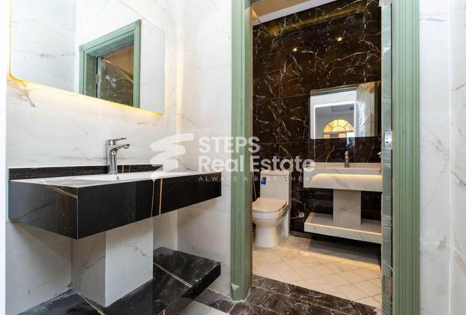 1020410 - Property Image 2