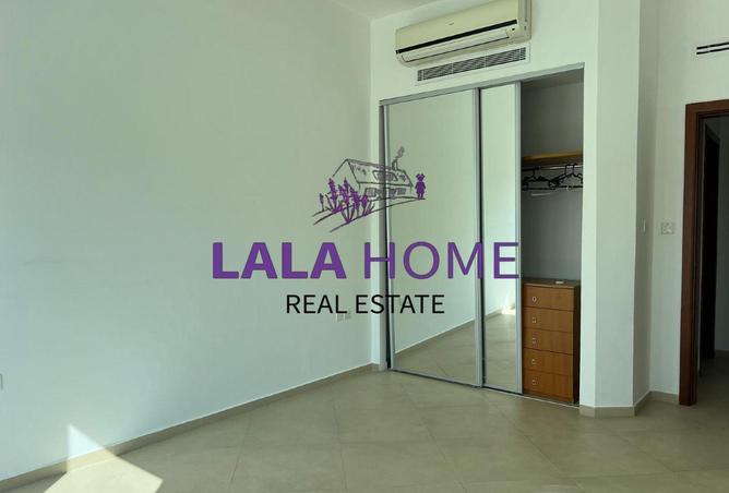 53053158 - Property Image 3