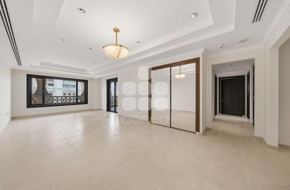 Apartment - 2 Bedrooms - 4 Bathrooms for rent in East Porto Drive - Porto Arabia - The Pearl Island - Doha