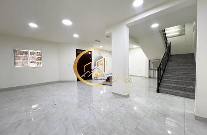 مجمع سكني - 6 غرف نوم - 5 حمامات للايجار في شارع بو هامو - أبو هامور - الدوحة مجمع سكني - 6 غرف نوم - 5 حمامات للايجار في شارع بو هامو - أبو هامور - الدوحة