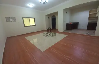 شقة - غرفة نوم - 1 حمام للايجار في فريج عبد العزيز - فريج عبد العزيز - الدوحة