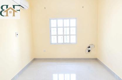 Apartment - 1 - 1 for rent in Umm Ghwailina Comm - Umm Ghuwalina - Umm Ghuwailina - Doha