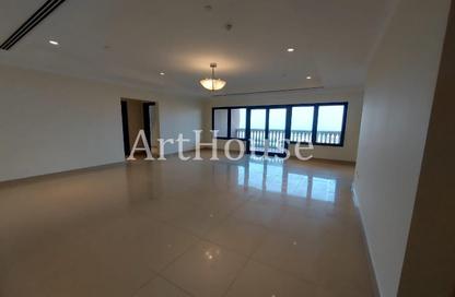 Apartment - 3 Bedrooms - 4 Bathrooms for rent in Porto Arabia - The Pearl Island - Doha Apartment - 3 Bedrooms - 4 Bathrooms for rent in Porto Arabia - The Pearl Island - Doha