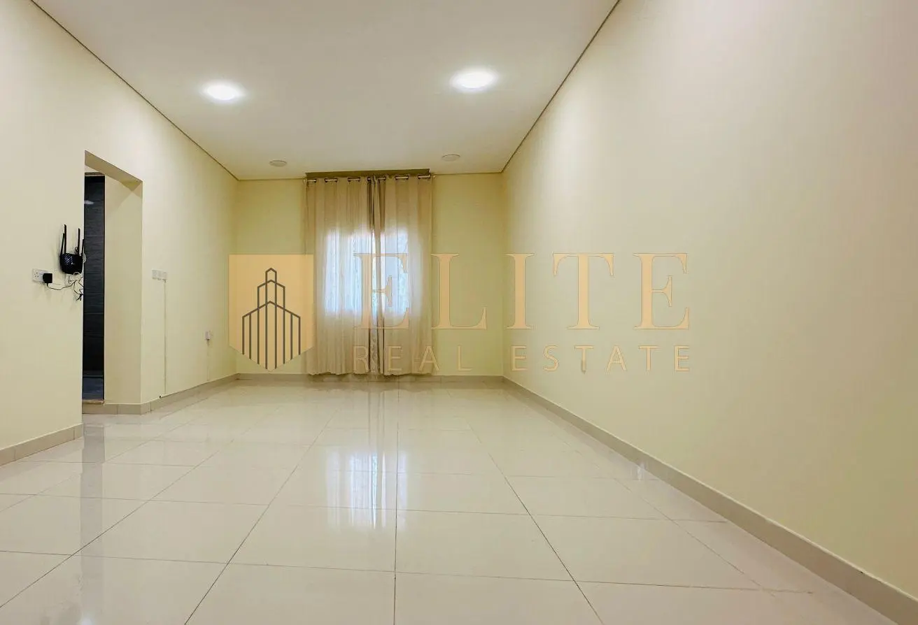 62407700 - Property Main Image