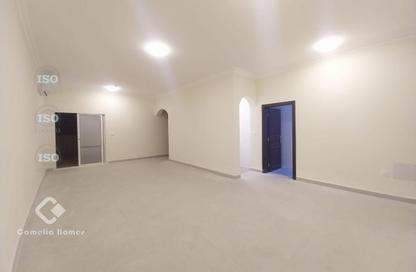 Apartment - 3 Bedrooms - 3 Bathrooms for rent in Fereej Bin Mahmoud North - Fereej Bin Mahmoud - Doha