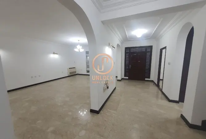 63699803 - Property Image 3