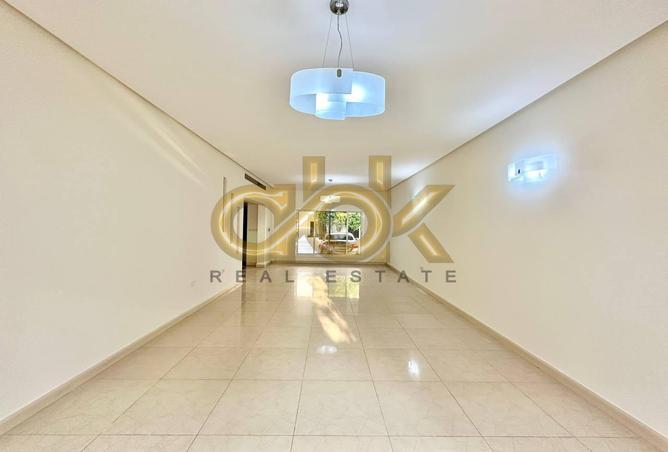 54542117 - صورة العقار 2