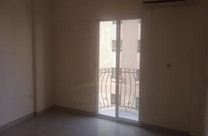 Apartment - 2 Bedrooms - 2 Bathrooms for rent in Salaja Street - Doha Al Jadeed - Doha