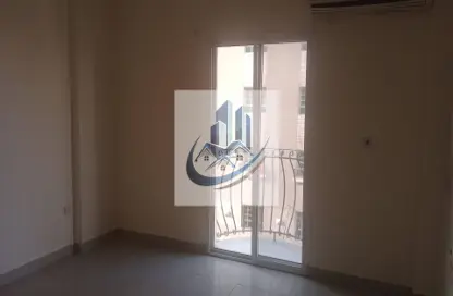 شقة - 2 غرف نوم - 2 حمامات للايجار في شارع سالاجا - دوحة الجديد - الدوحة