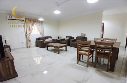 Apartment - 2 Bedrooms - 2 Bathrooms for rent in Al Mansoura - Al Mansoura - Doha
