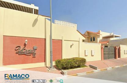 Compound - 3 Bedrooms - 3 Bathrooms for rent in Old Airport Road - Old Airport Road - Doha