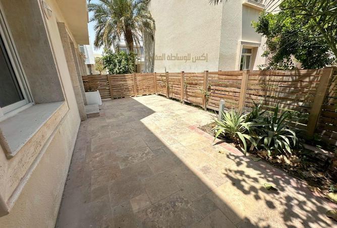 1001825 - صورة العقار 3