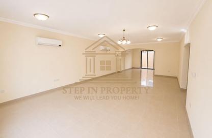Apartment - 5 Bedrooms - 5 Bathrooms for rent in Aspire Tower - Al Waab - Al Waab - Doha Apartment - 5 Bedrooms - 5 Bathrooms for rent in Aspire Tower - Al Waab - Al Waab - Doha