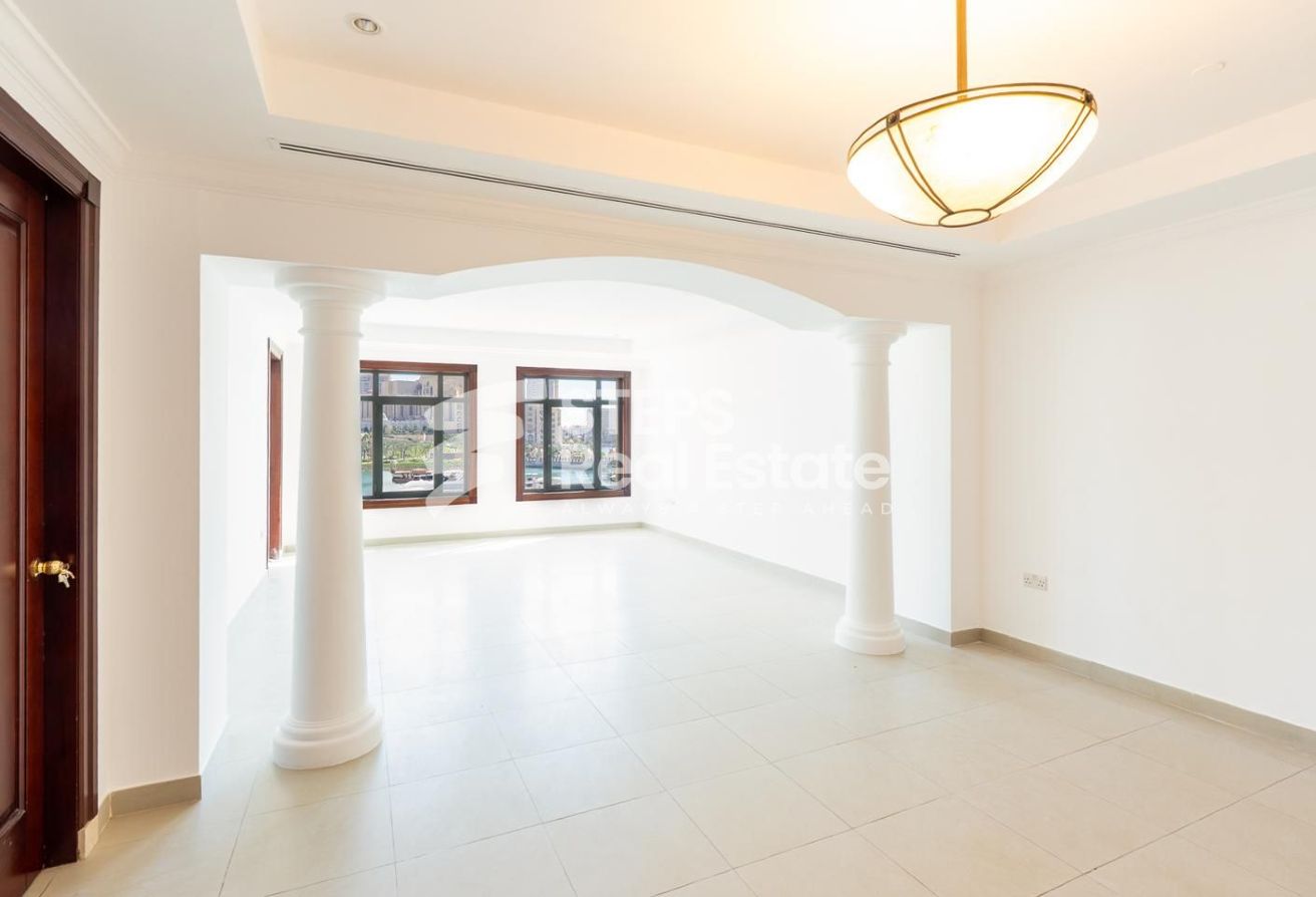 2 Bedroom Townhouse for Rent with Balcony - apartment in Porto Arabia