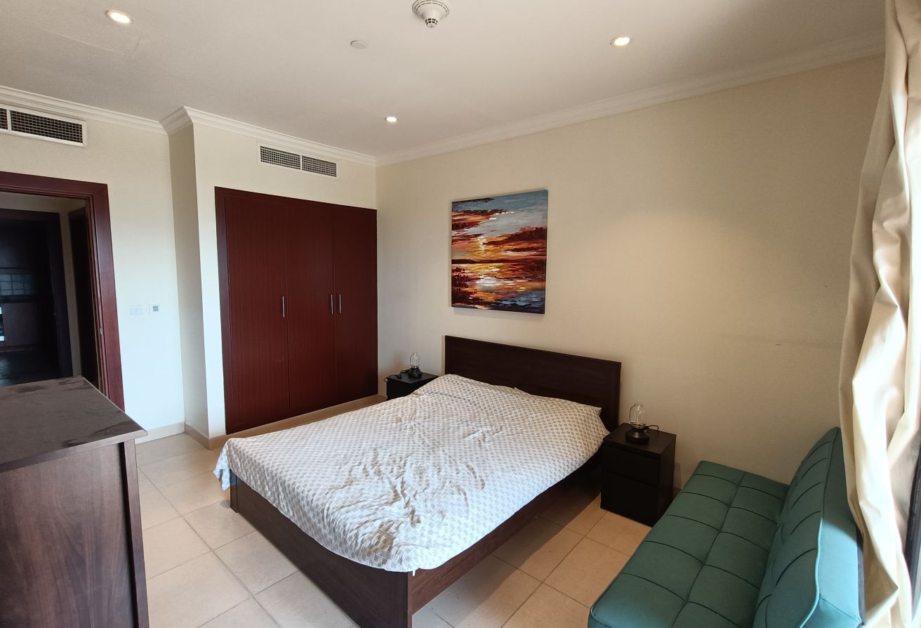 Spacious One BHK Fully Furnished|Grand Balcony| thumbnail 15
