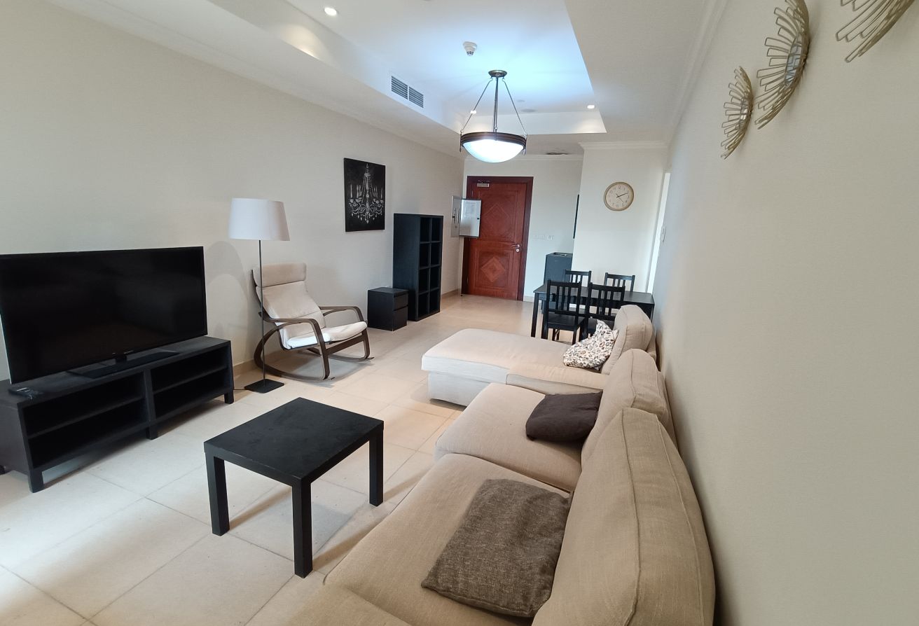 Spacious One BHK Fully Furnished|Grand Balcony| thumbnail 3