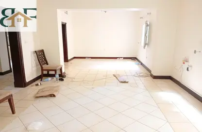 Apartment - 2 Bedrooms - 2 Bathrooms for rent in Al Mansoura - Al Mansoura - Doha