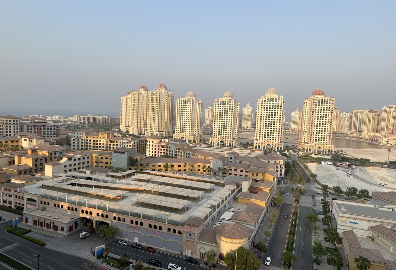 1 Bedroom Furnished Including Bills City View thumbnail 4