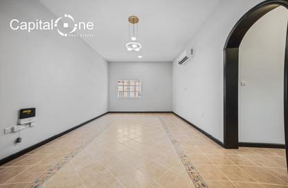 Apartment - 3 Bedrooms - 3 Bathrooms for rent in Old Airport Residential Apartments - Old Airport Road - Doha