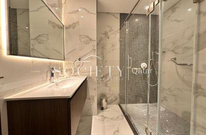 Apartment - 3 Bedrooms - 5 Bathrooms for rent in Crystal Residence - Gewan Island - The Pearl Island - Doha