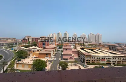 Apartment - 1 Bathroom for rent in Tower 21 - Porto Arabia - The Pearl Island - Doha Apartment - 1 Bathroom for rent in Tower 21 - Porto Arabia - The Pearl Island - Doha