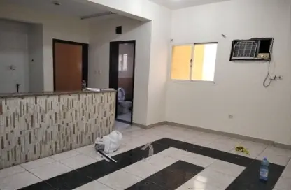 Apartment - 1 Bedroom - 1 Bathroom for rent in Old Al Ghanim - Al Ghanim - Doha