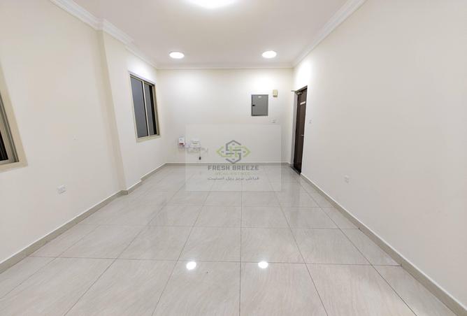 56567803 - Property Main Image
