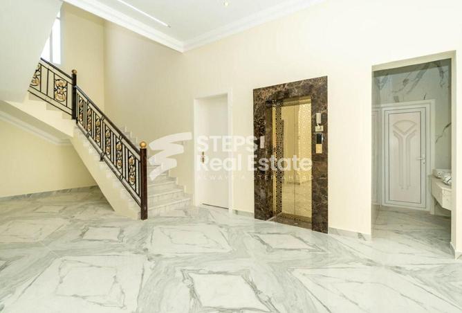 54976103 - Property Image 2