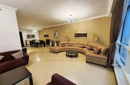Apartment - 2 Bedrooms - 3 Bathrooms for rent in West Bay Tower - West Bay - West Bay - Doha