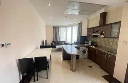 Apartment - 1 Bedroom - 2 Bathrooms for rent in Umm Ghwailina Comm - Umm Ghuwalina - Umm Ghuwailina - Doha